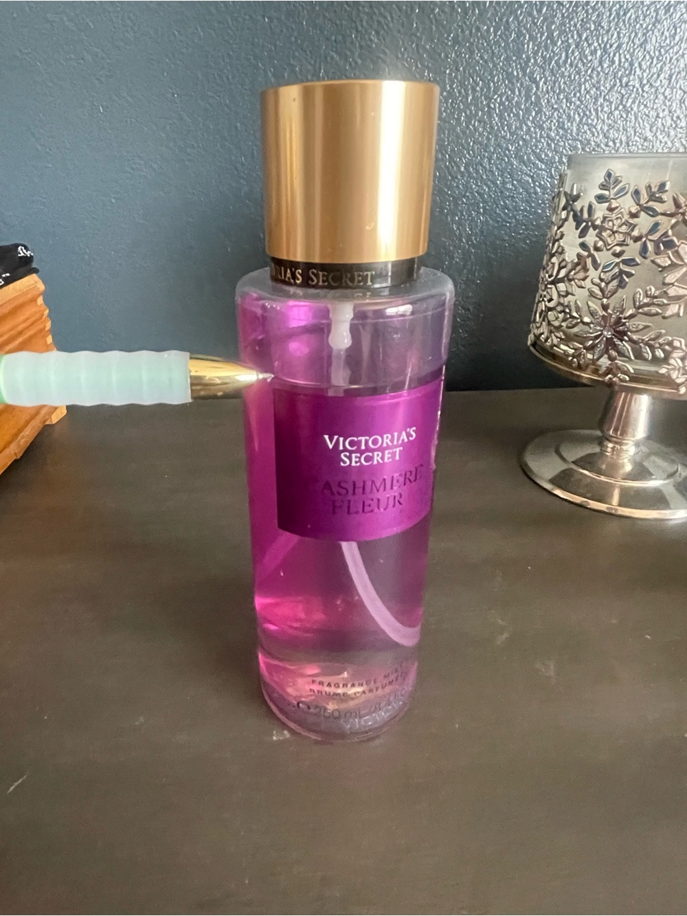 Victoria's Secret Cashmere Fleur - Picture 3 of 6